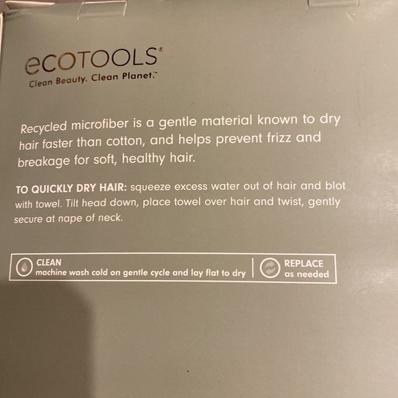 New 2 Quick Dry Hair Towels - set of 2 per box - Picture 6 of 6